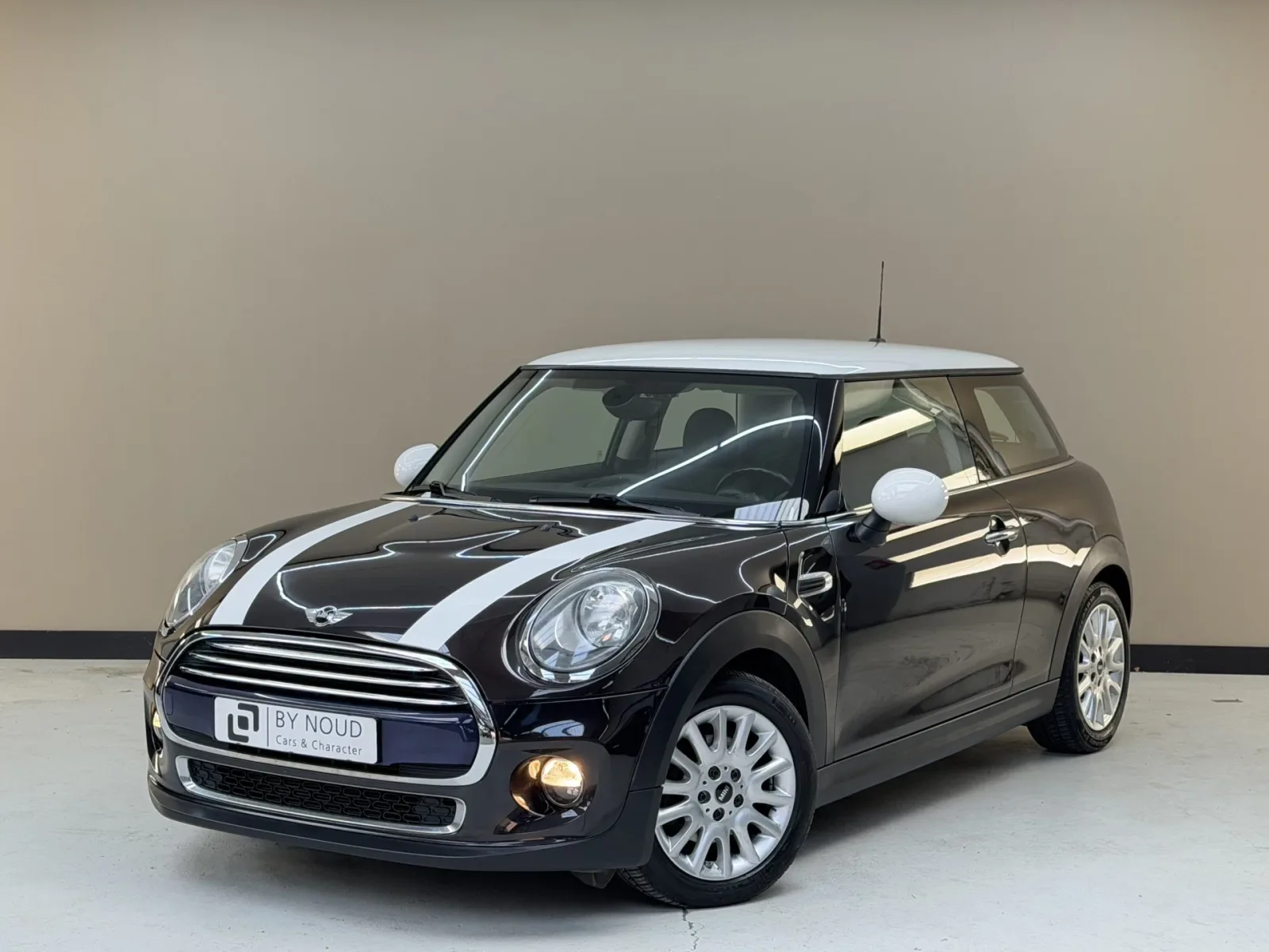 MINI Cooper (2014) — foto 1