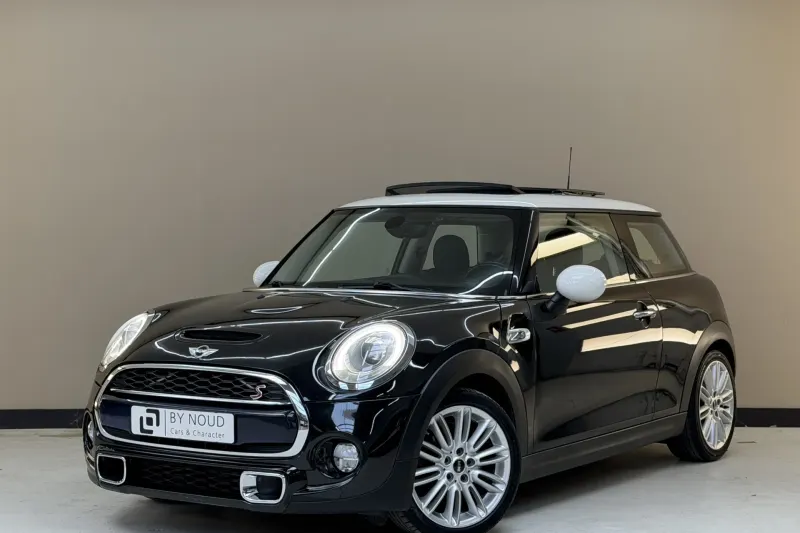 MINI Cooper S (2015)