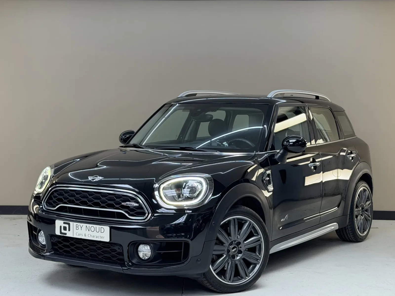 MINI Countryman (2017) — foto 1