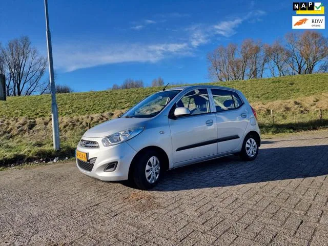Hyundai i10 (2011) — foto 1