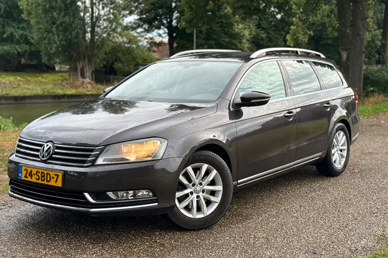 Volkswagen Passat (2011)