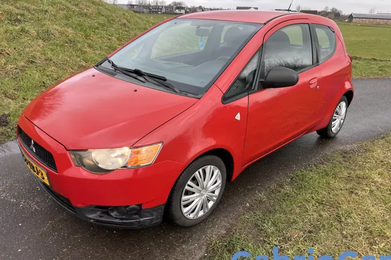 Mitsubishi Colt (2012)
