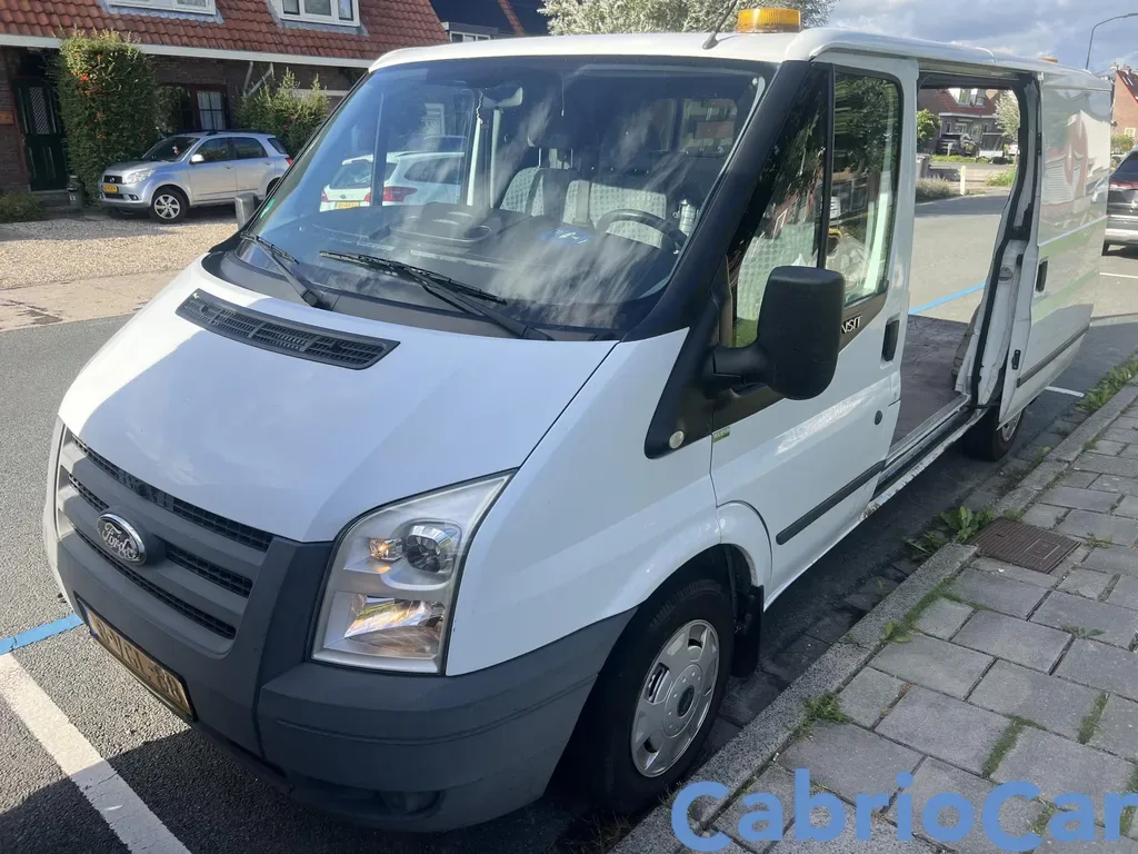 Ford Transit (2010) — foto 1
