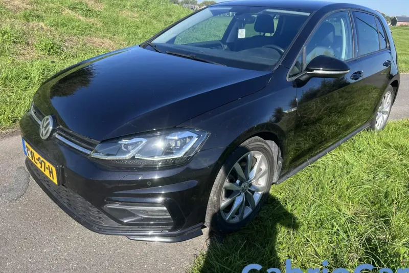 Volkswagen Golf (2017)