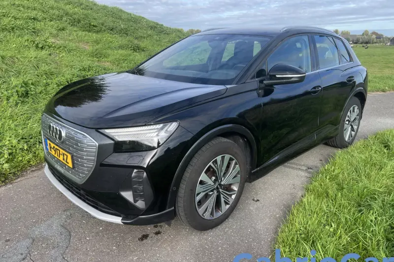 Audi Q4 e-tron (2022)