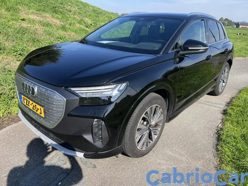 Audi Q4 e-tron (2022) — foto 1