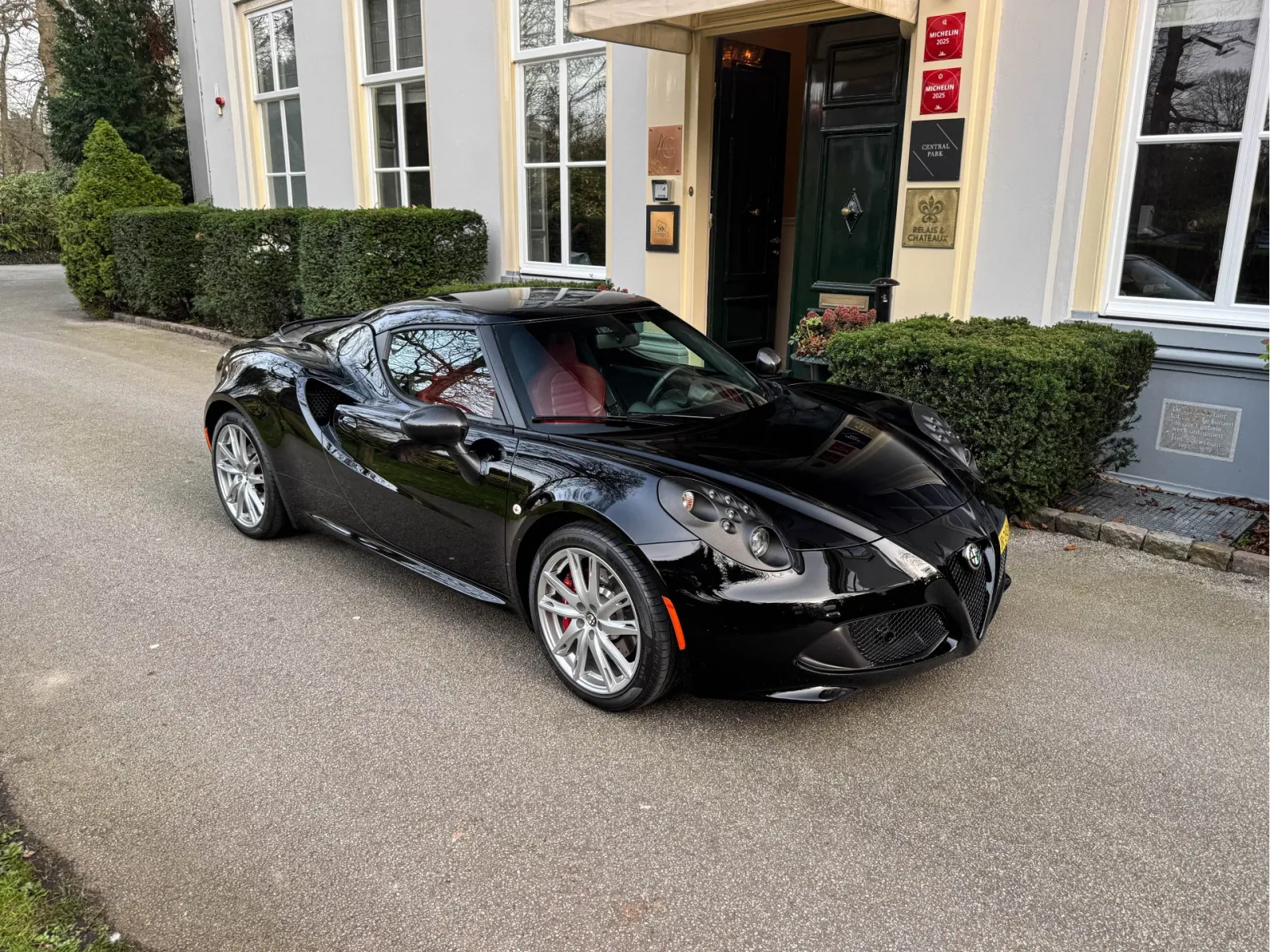 Alfa Romeo 4C (2017) — foto 1