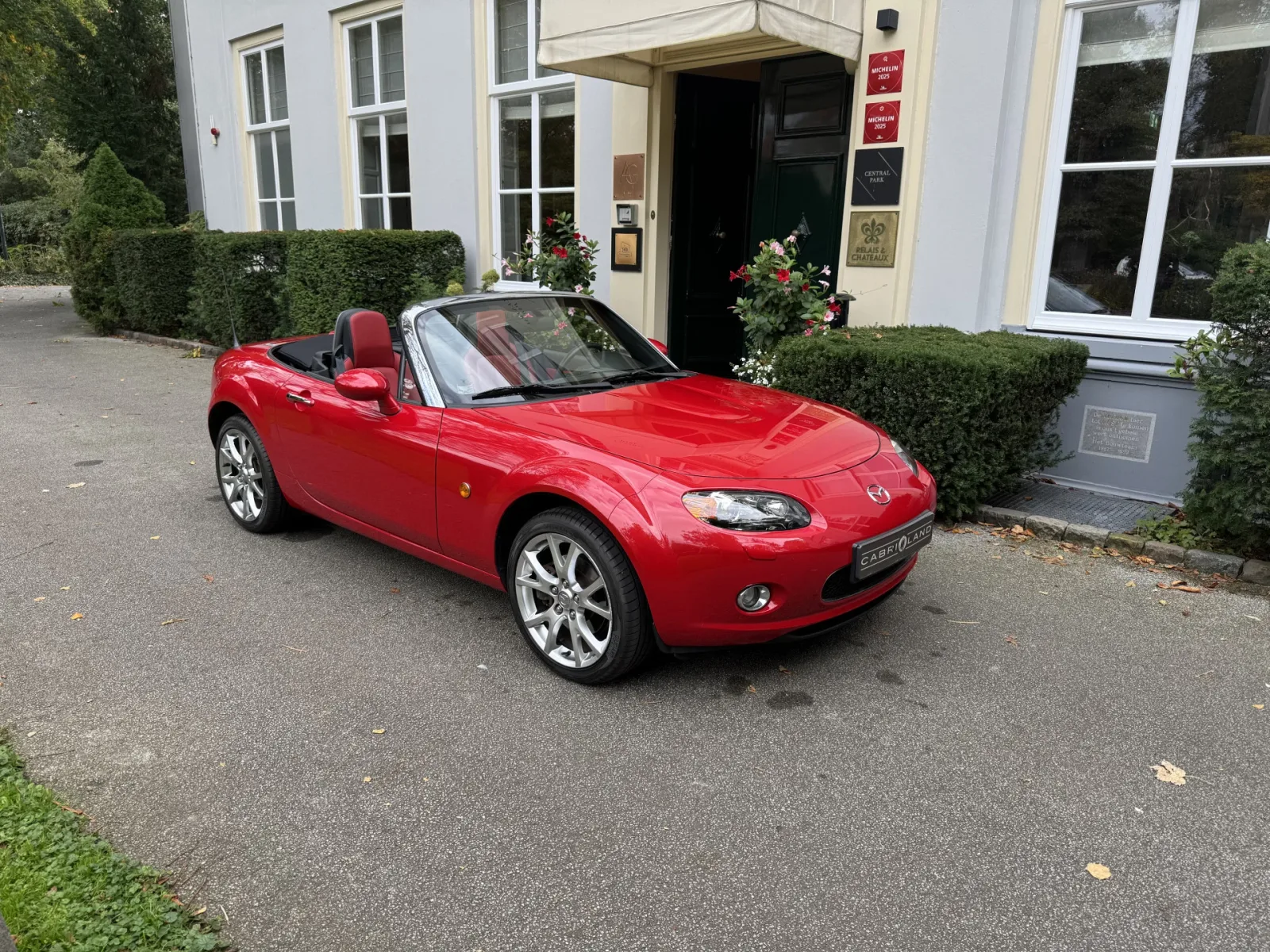 Mazda MX-5 (2005) — foto 1