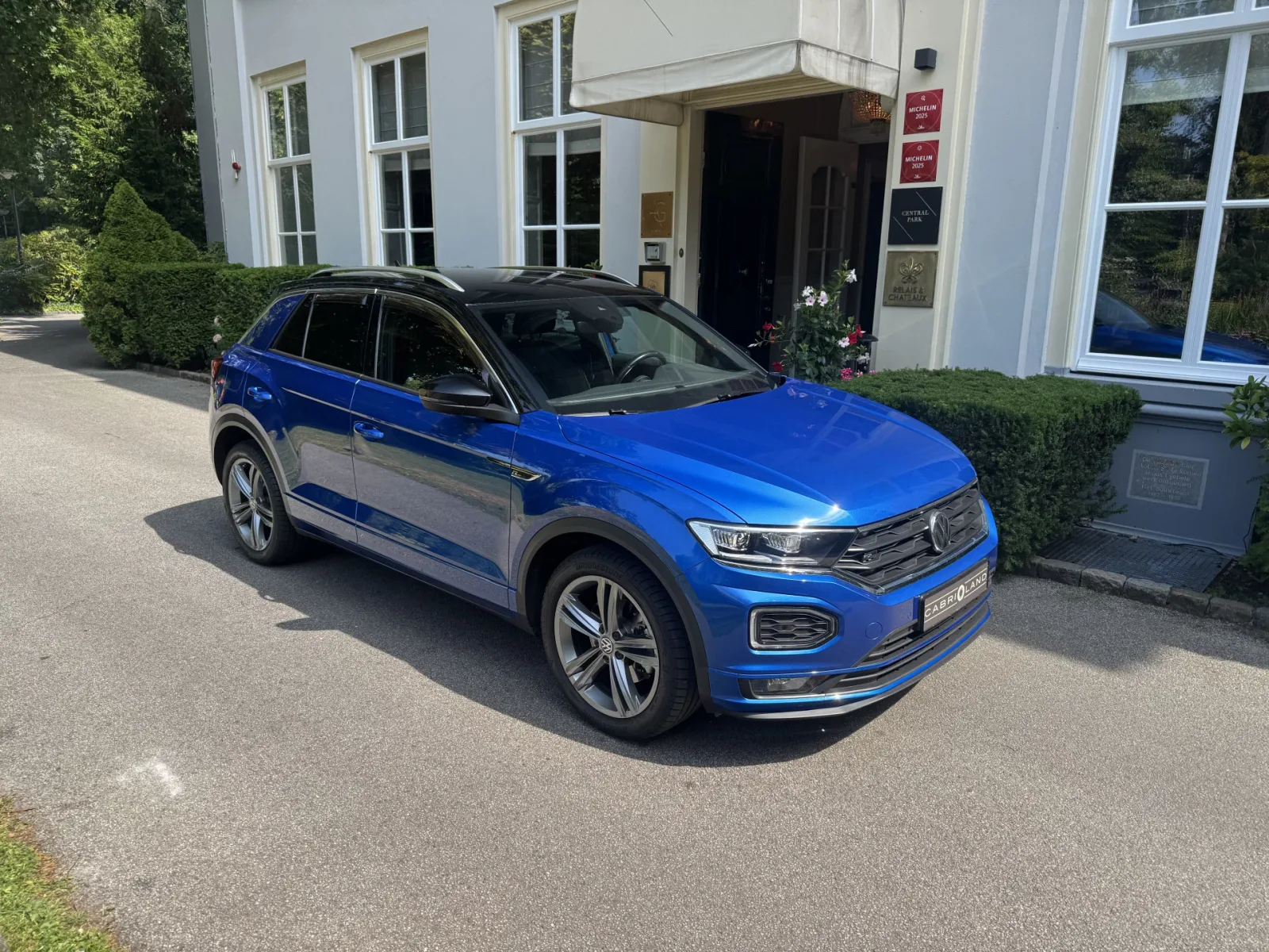 Volkswagen T-Roc (2018) — foto 1