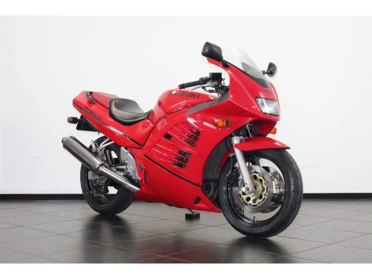 Suzuki RF 600 R (1993) — foto 1