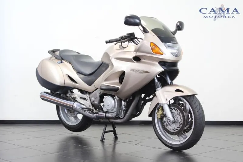 Honda NT 650 V Deauville (1998)
