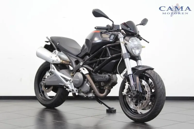 Ducati Monster 696 (2008)