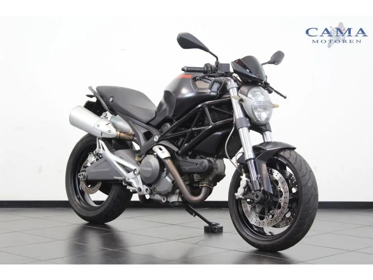 Ducati Monster 696 (2008) — foto 1