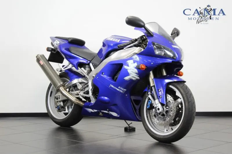 Yamaha YZF-R1 (1999)