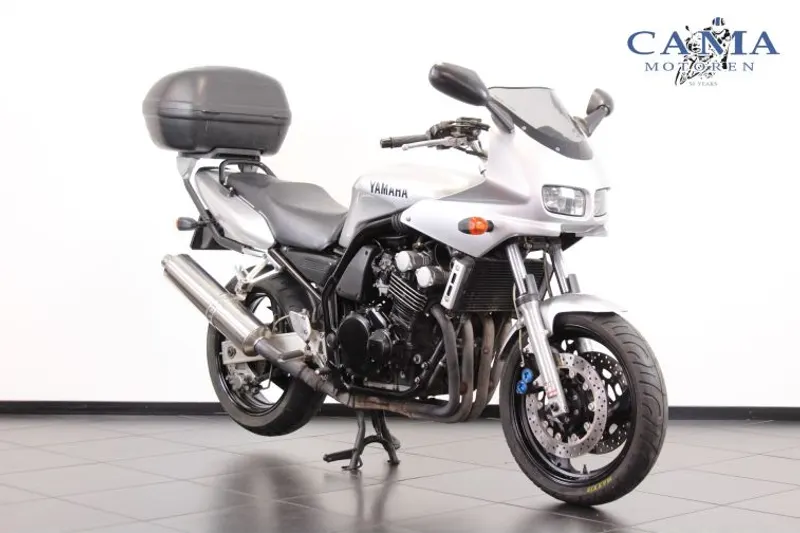 Yamaha FZS 600 (1999)