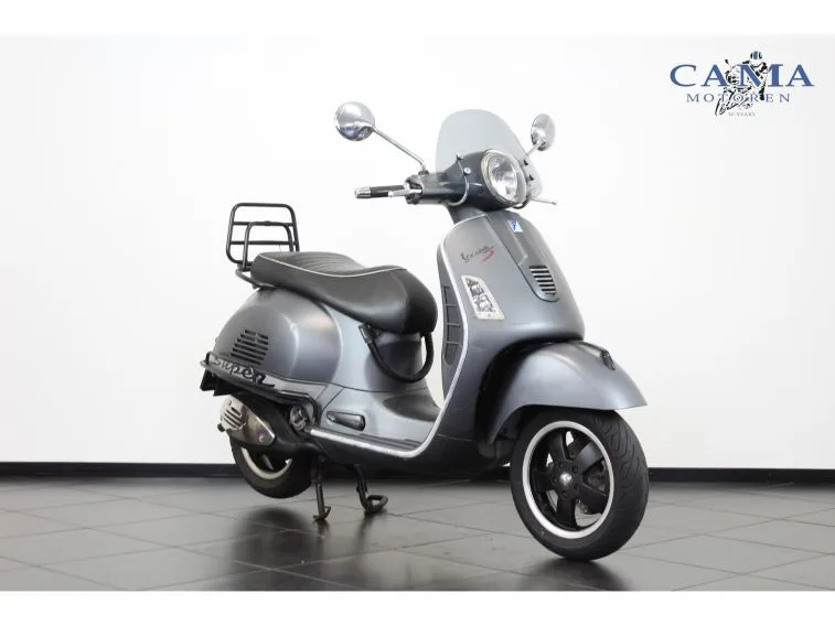 Vespa GTS 300 Super Sport (2013) — foto 1