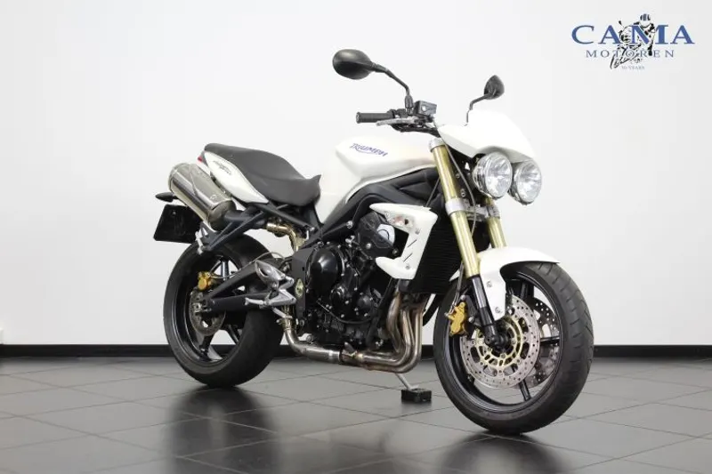 Triumph Street Triple (2008)
