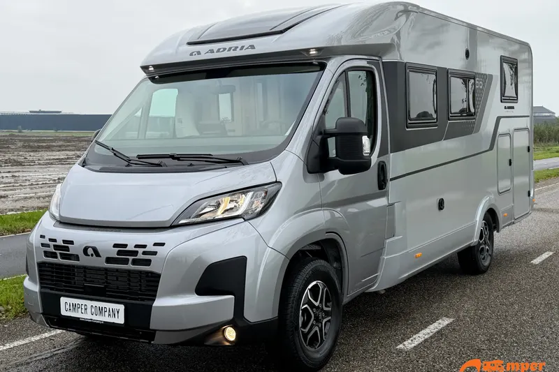 Adria Compact (2025)