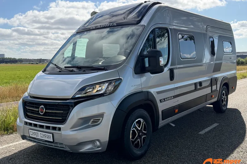 Adria Twin (2020)