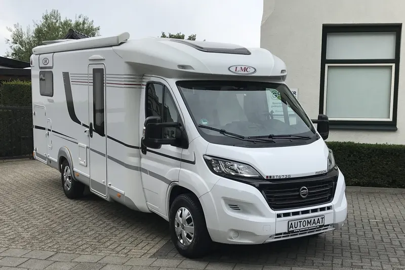 LMC T 672 (2020)