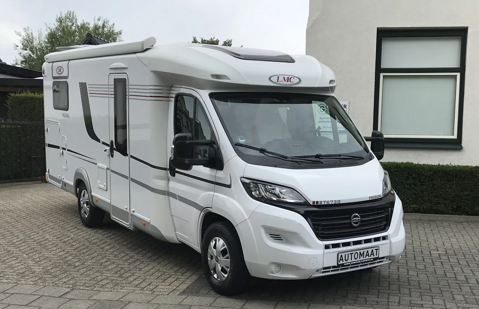 LMC T 672 (2020) — foto 1