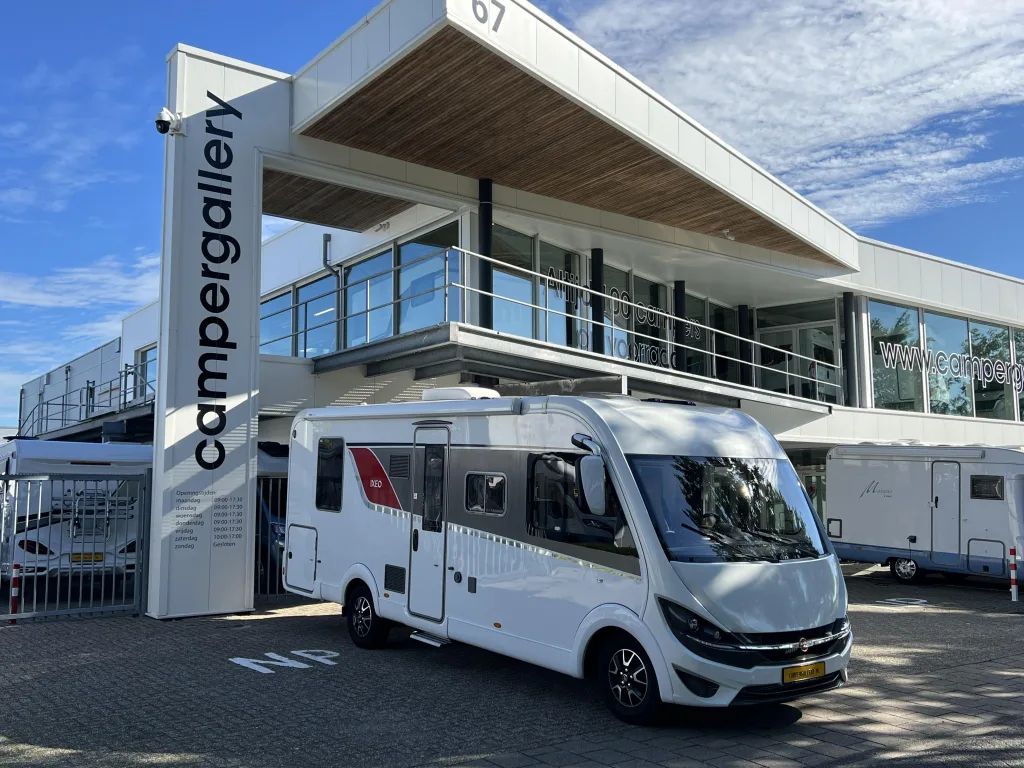 Bürstner Ixeo (2018) — foto 1