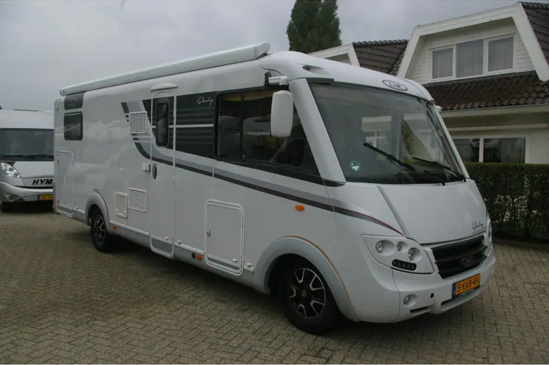 LMC Explorer (2013)