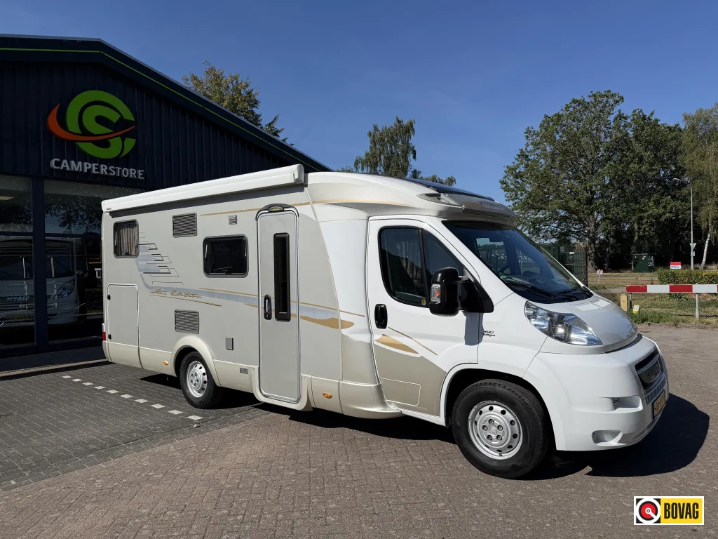 Hymer T 674 (2010) — foto 1