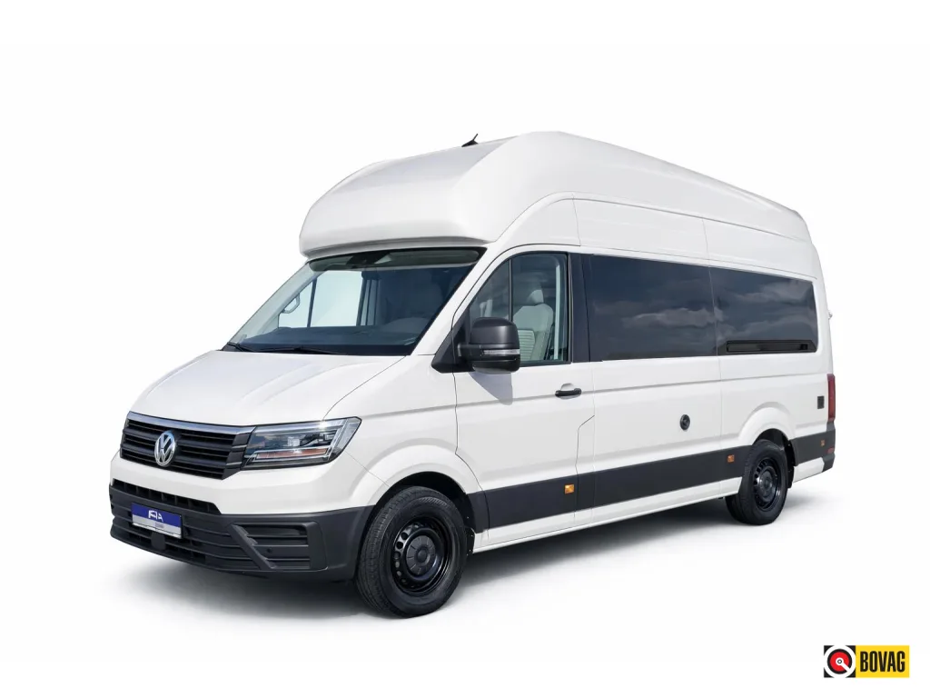 Volkswagen Grand (2023) — foto 1