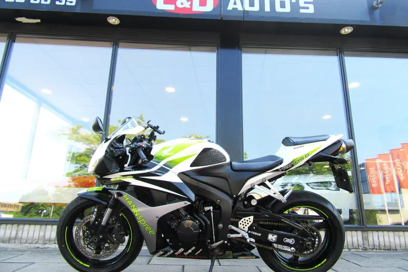 Honda CBR600RR (2008)