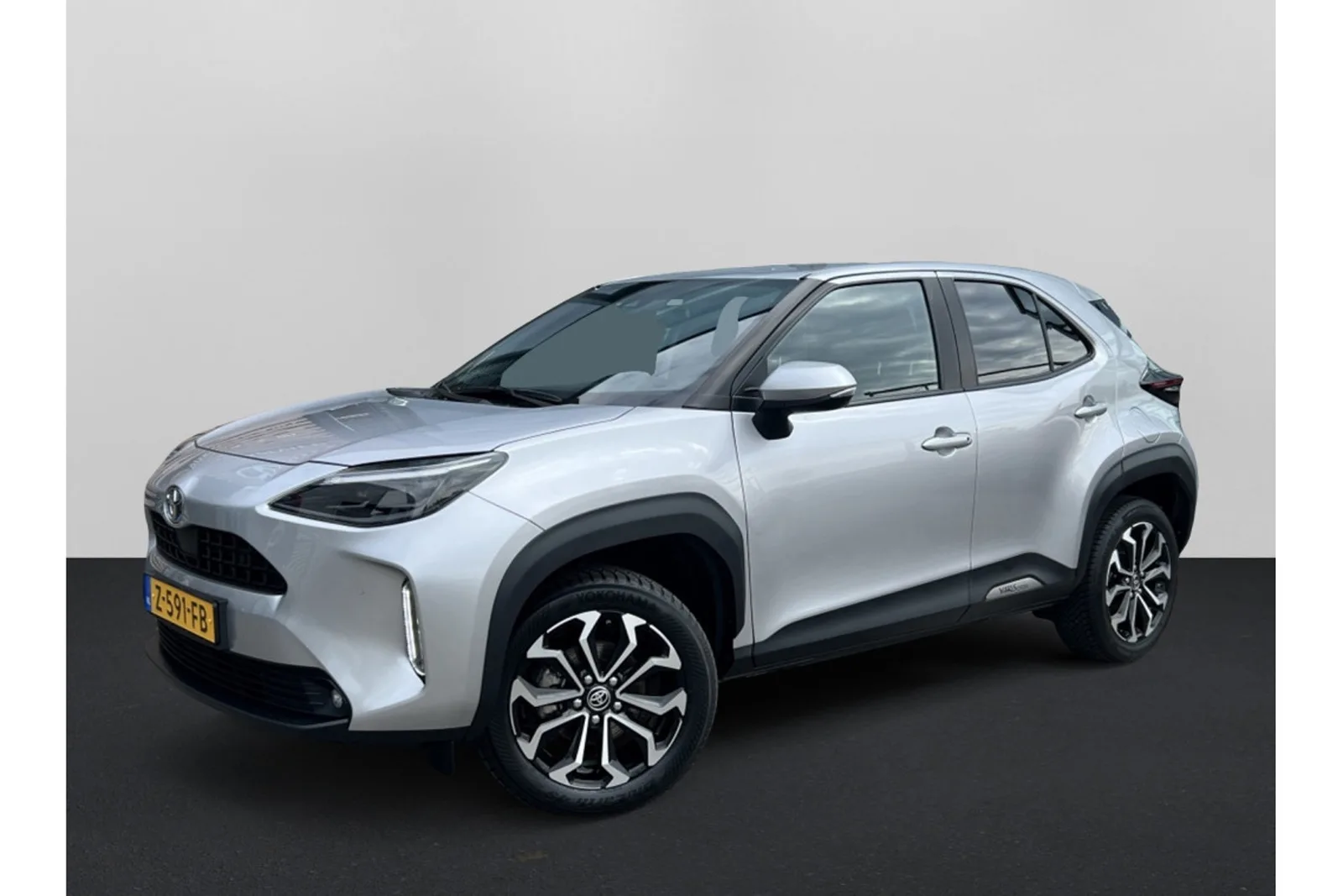 Toyota Yaris Cross (2024) — foto 1
