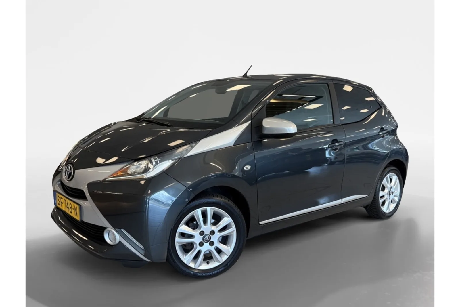 Toyota Aygo (2018) — foto 1