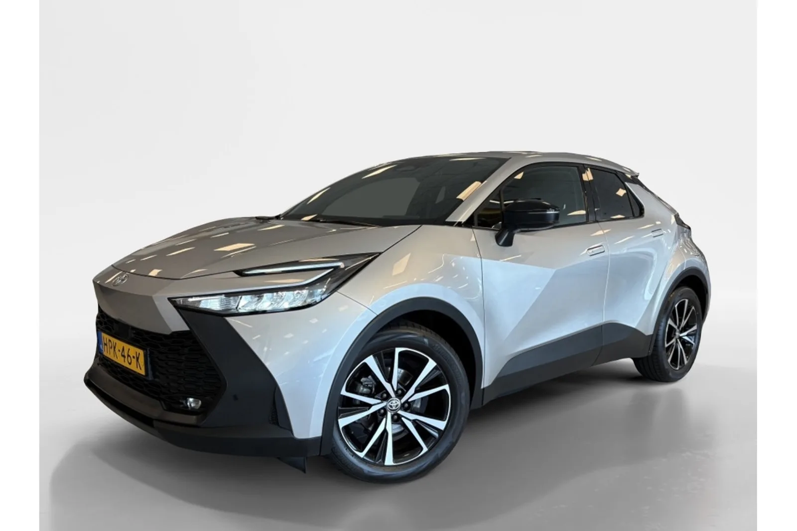 Toyota C-HR (2025) — foto 1