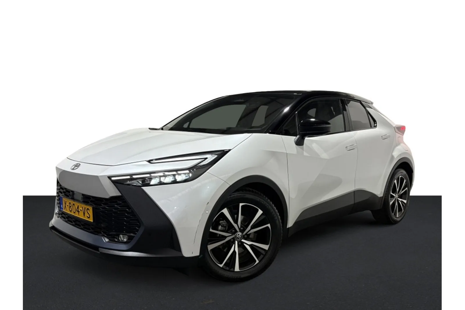 Toyota C-HR (2024) — foto 1