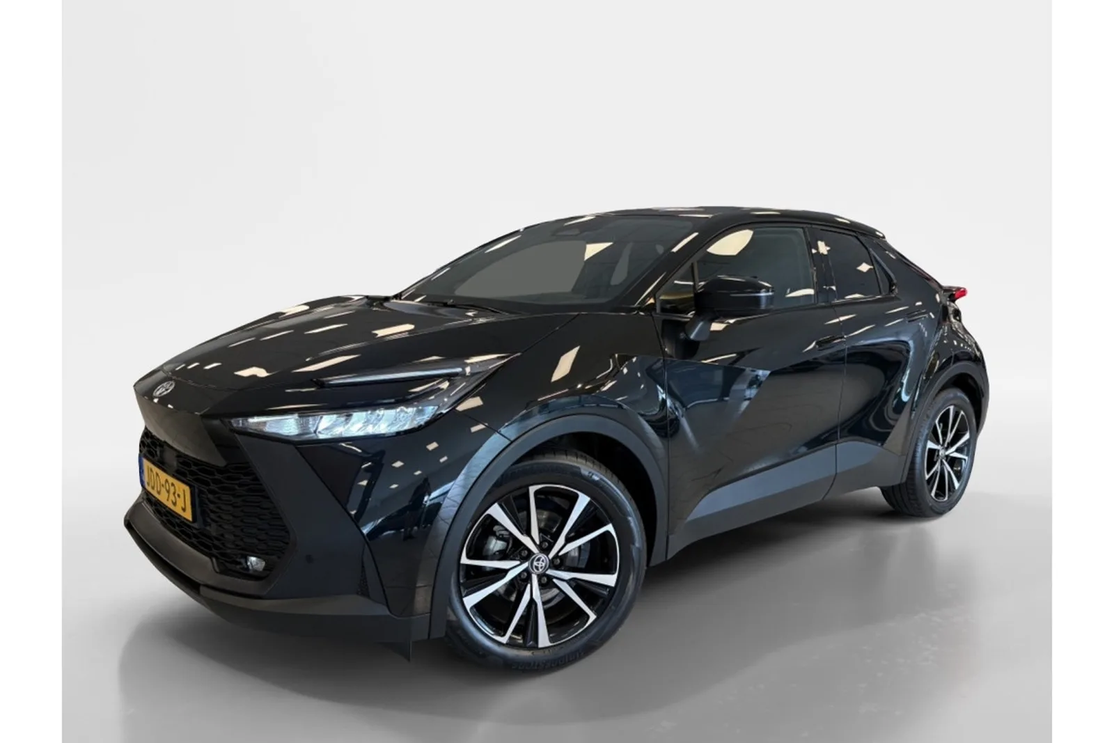 Toyota C-HR (2025) — foto 1