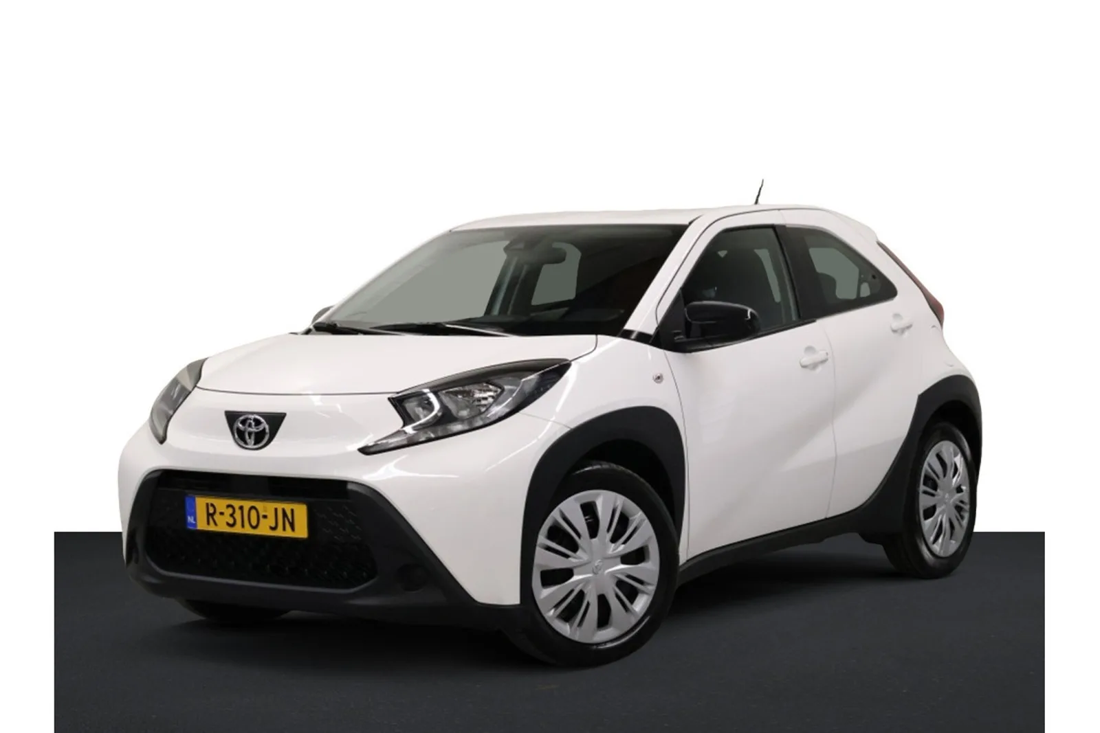 Toyota Aygo X (2022) — foto 1