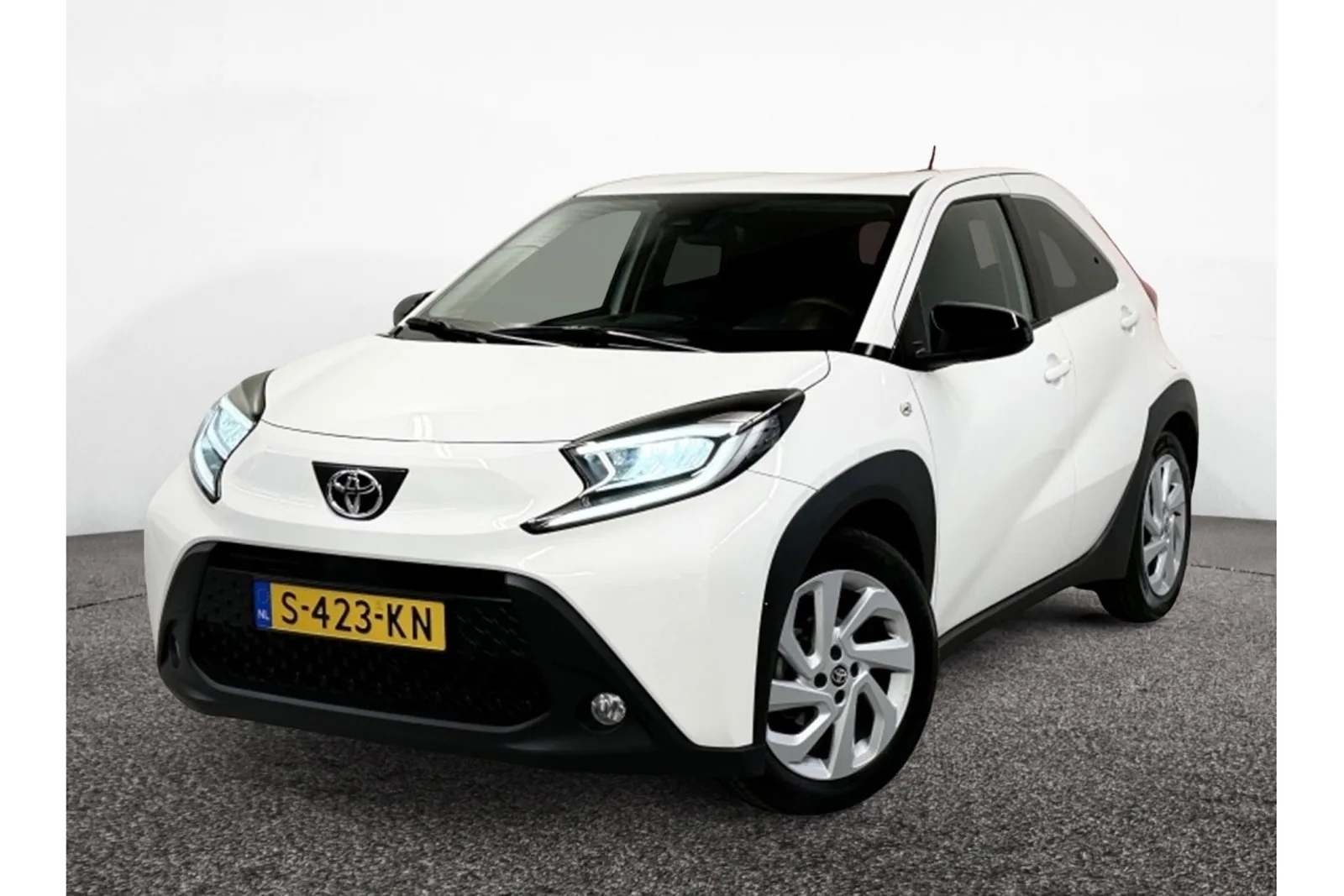 Toyota Aygo X (2023) — foto 1
