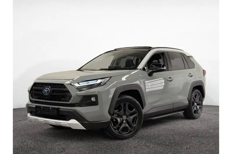 Toyota RAV4 (2023)