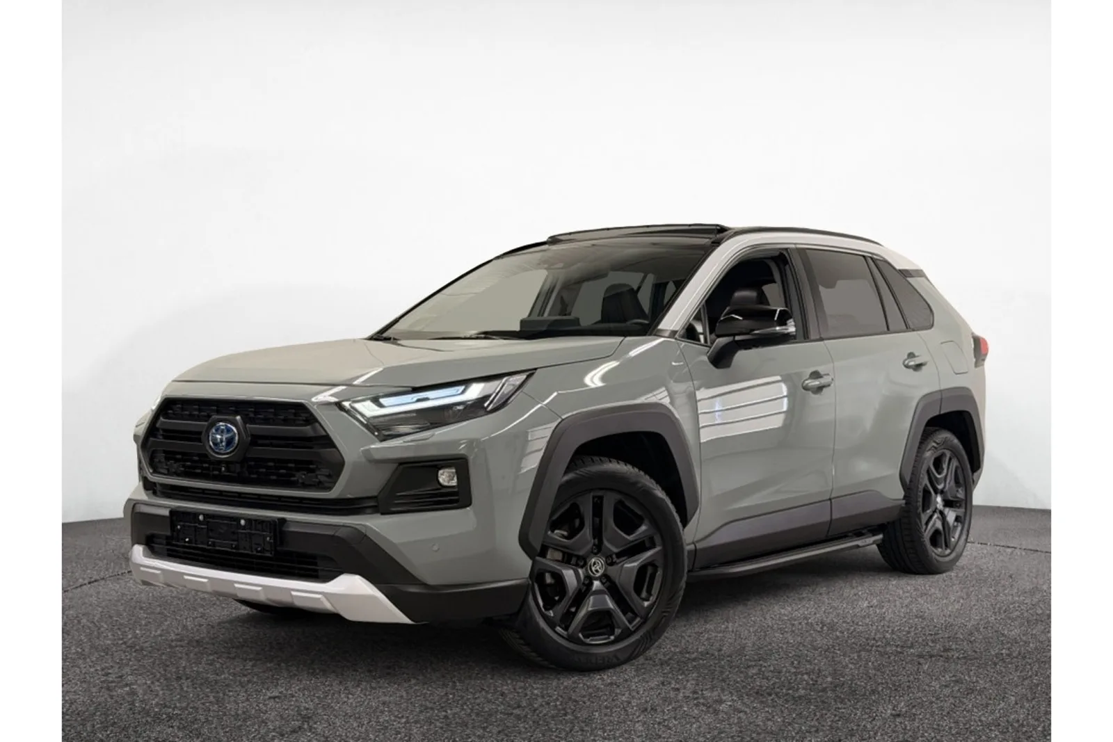 Toyota RAV4 (2023) — foto 1