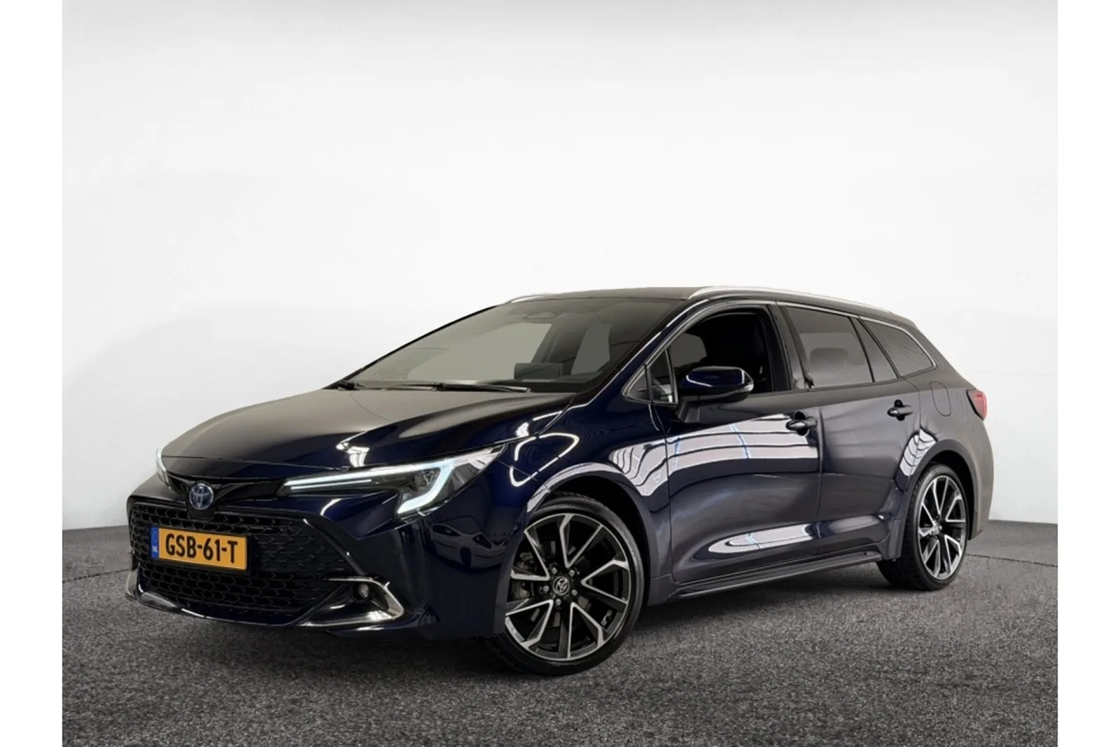 Toyota Corolla (2024) — foto 1