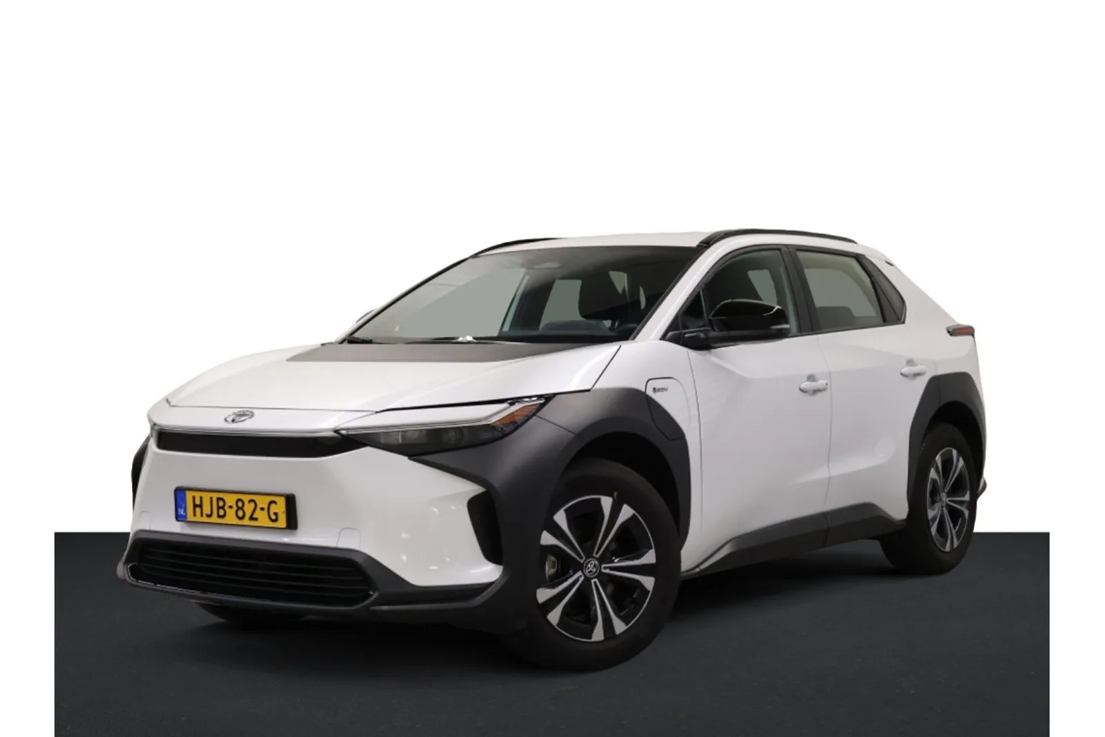 Toyota bZ4X (2025) — foto 1