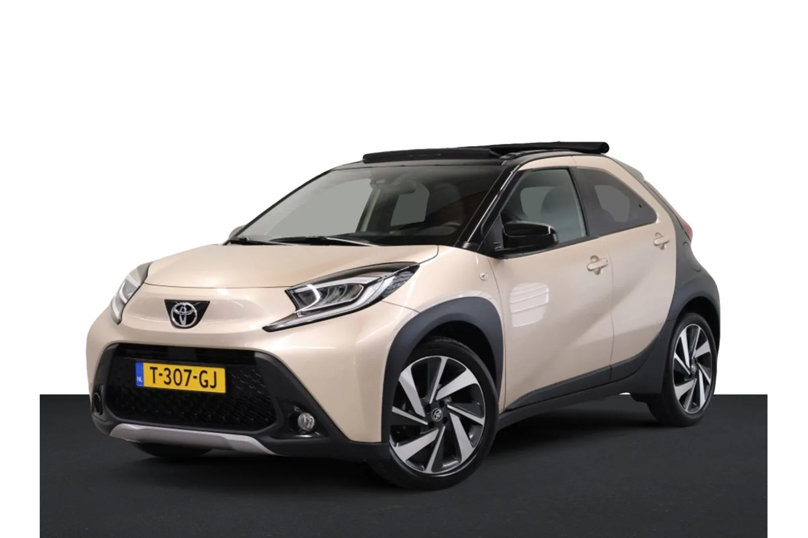 Toyota Aygo X (2023) — foto 1