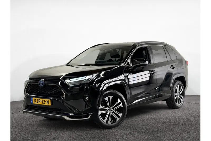 Toyota RAV4 (2023)