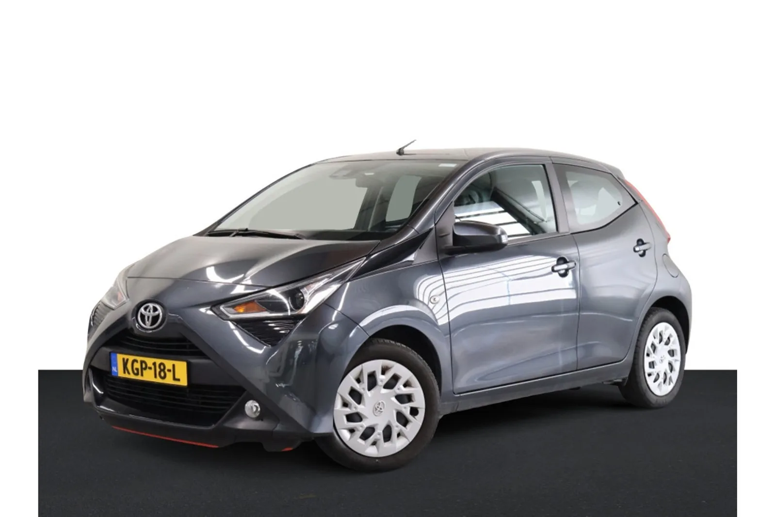 Toyota Aygo (2021) — foto 1