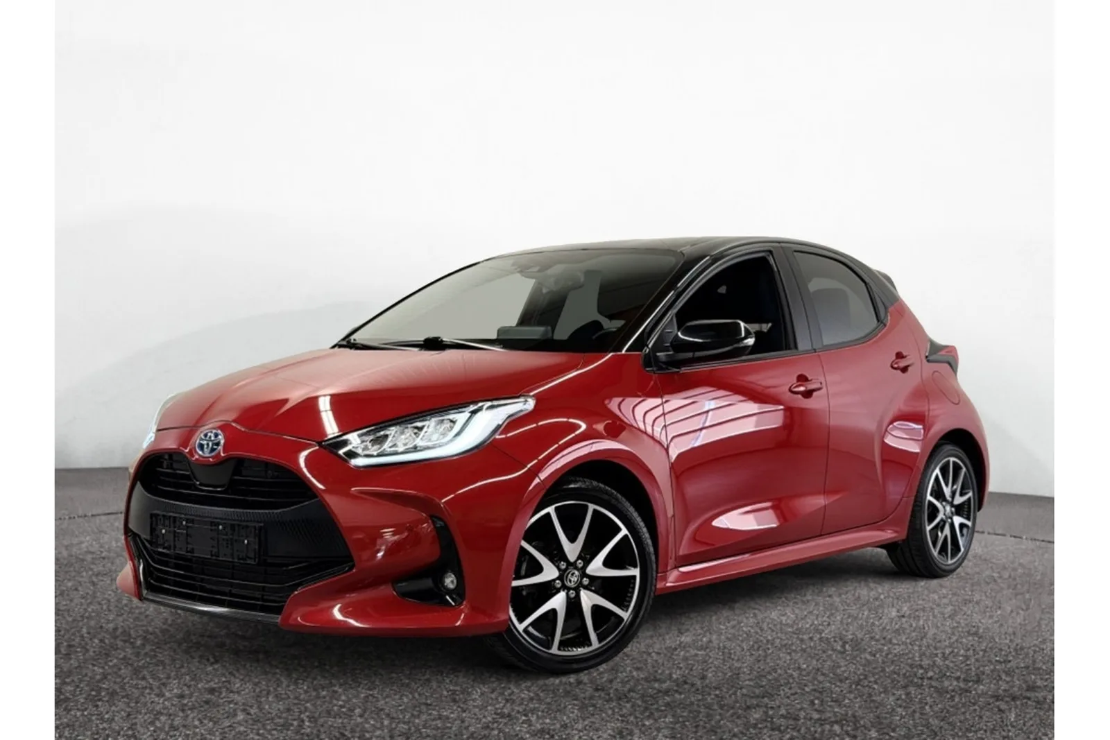 Toyota Yaris (2022) — foto 1