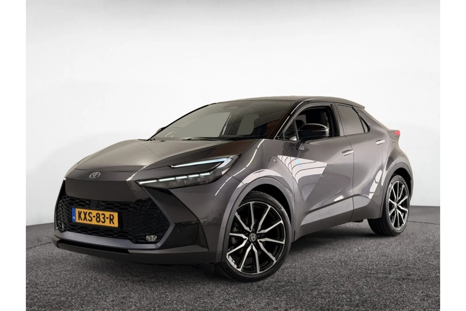 Toyota C-HR (2025) — foto 1