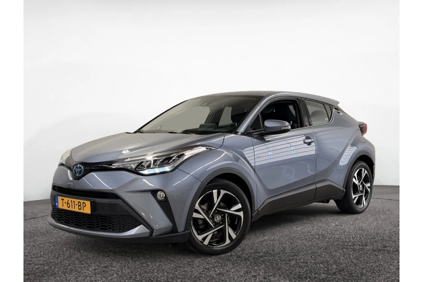 Toyota C-HR (2023) — foto 1