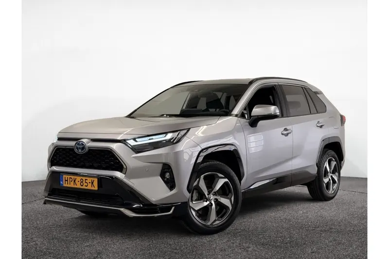 Toyota RAV4 (2025)