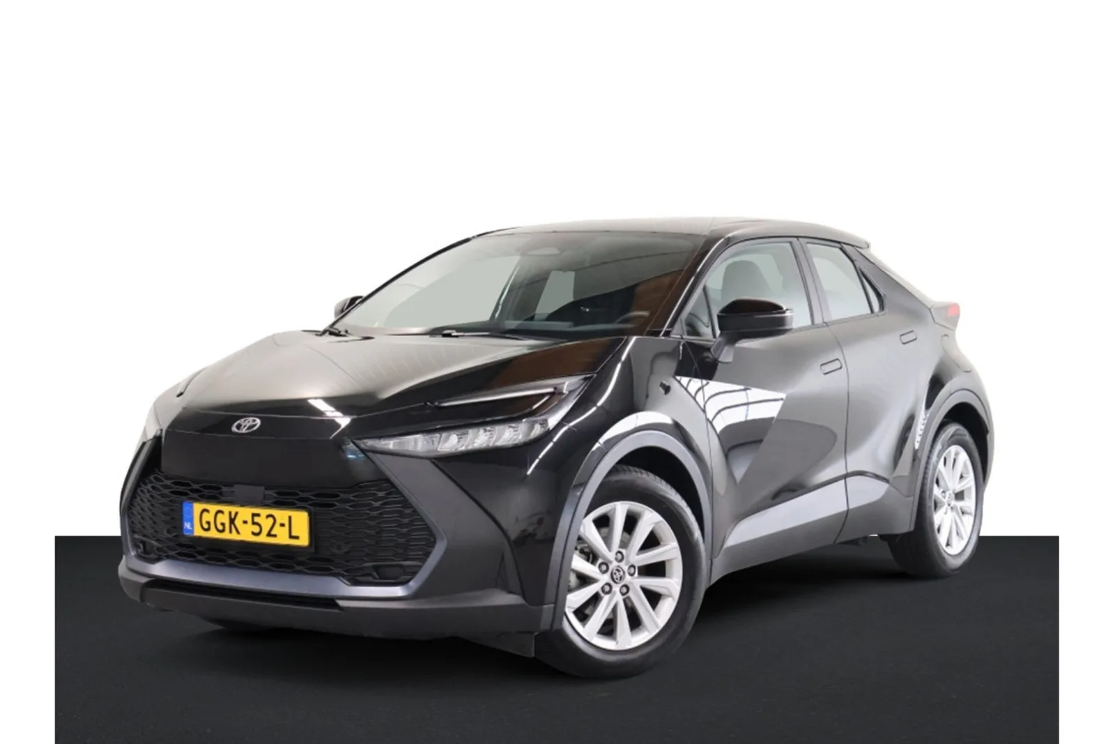 Toyota C-HR (2024) — foto 1