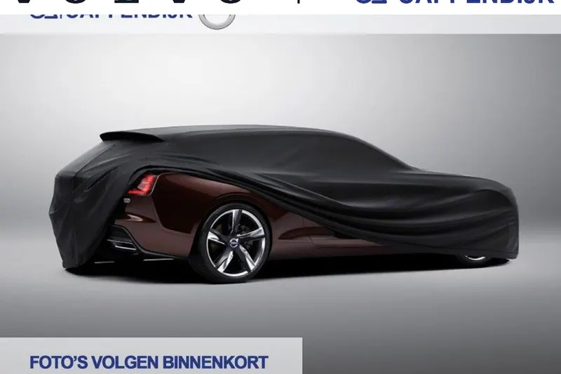 Volvo XC40 (2022)